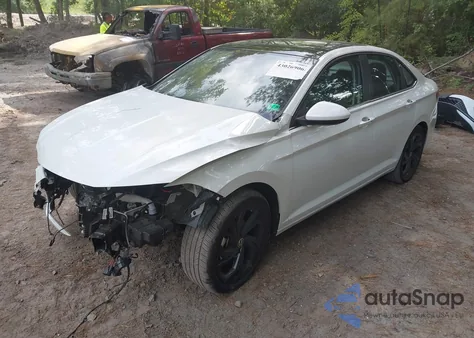 2025 Volkswagen Jetta 1.5T Se z USA, uszkodzony, nr VIN 3VW7X7BU8SM044750